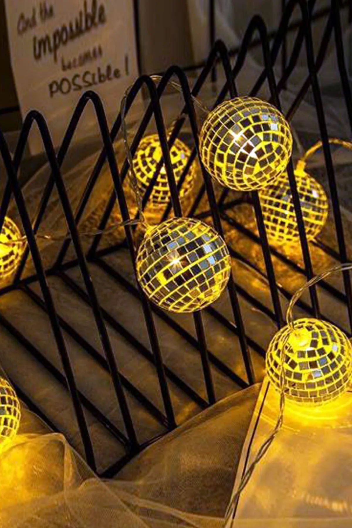 Dekoratif Mini Aynalı Disko Topu Şeklinde 10’lu Led Zinciri Pilli 